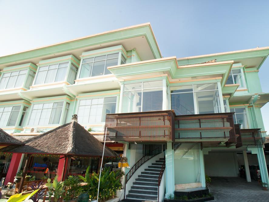 Studio One Thamrin Hotel Джакарта Экстерьер фото