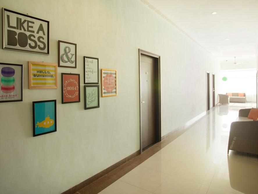 Studio One Thamrin Hotel Джакарта Экстерьер фото